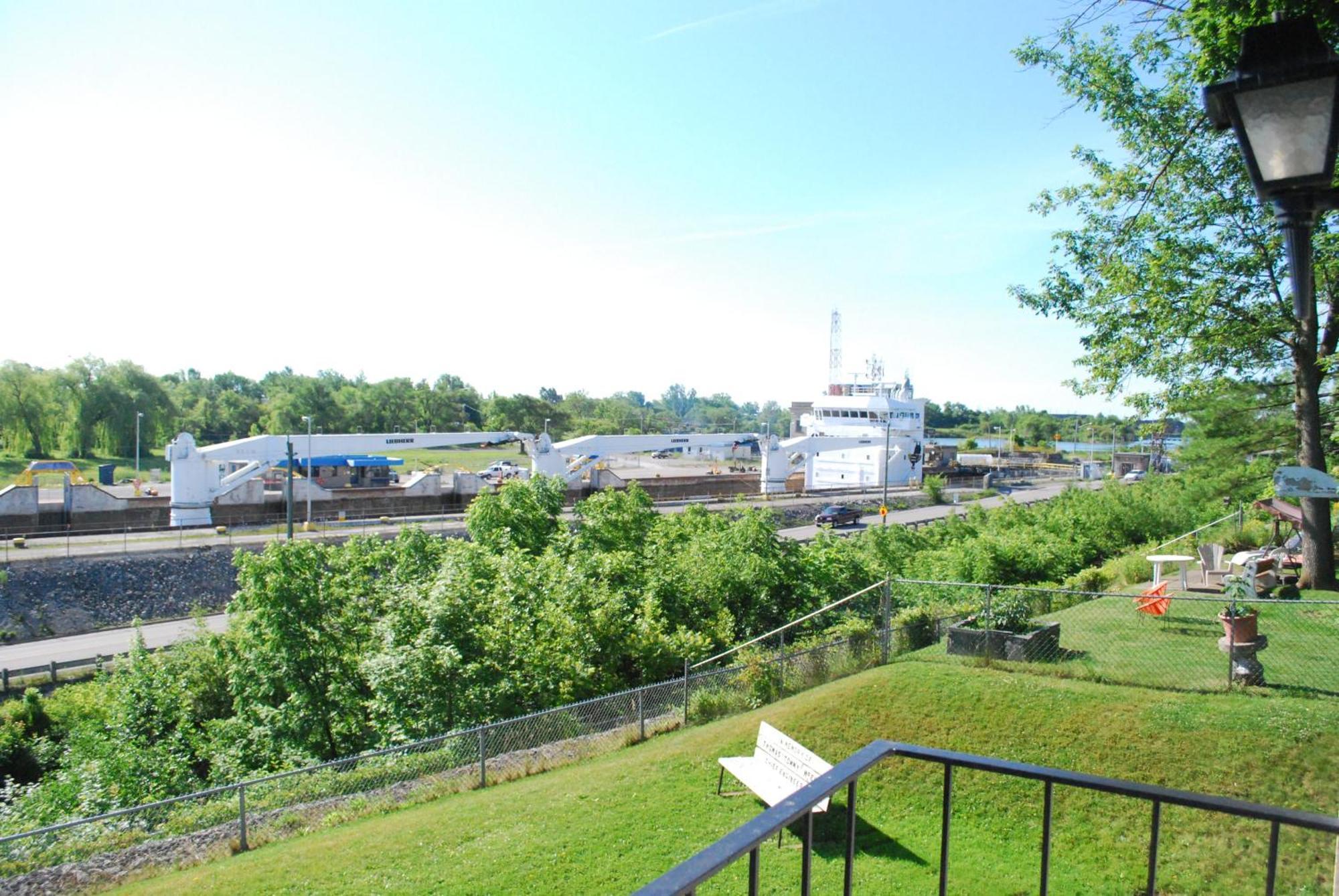 The Inn At Lock Seven Thorold Екстер'єр фото