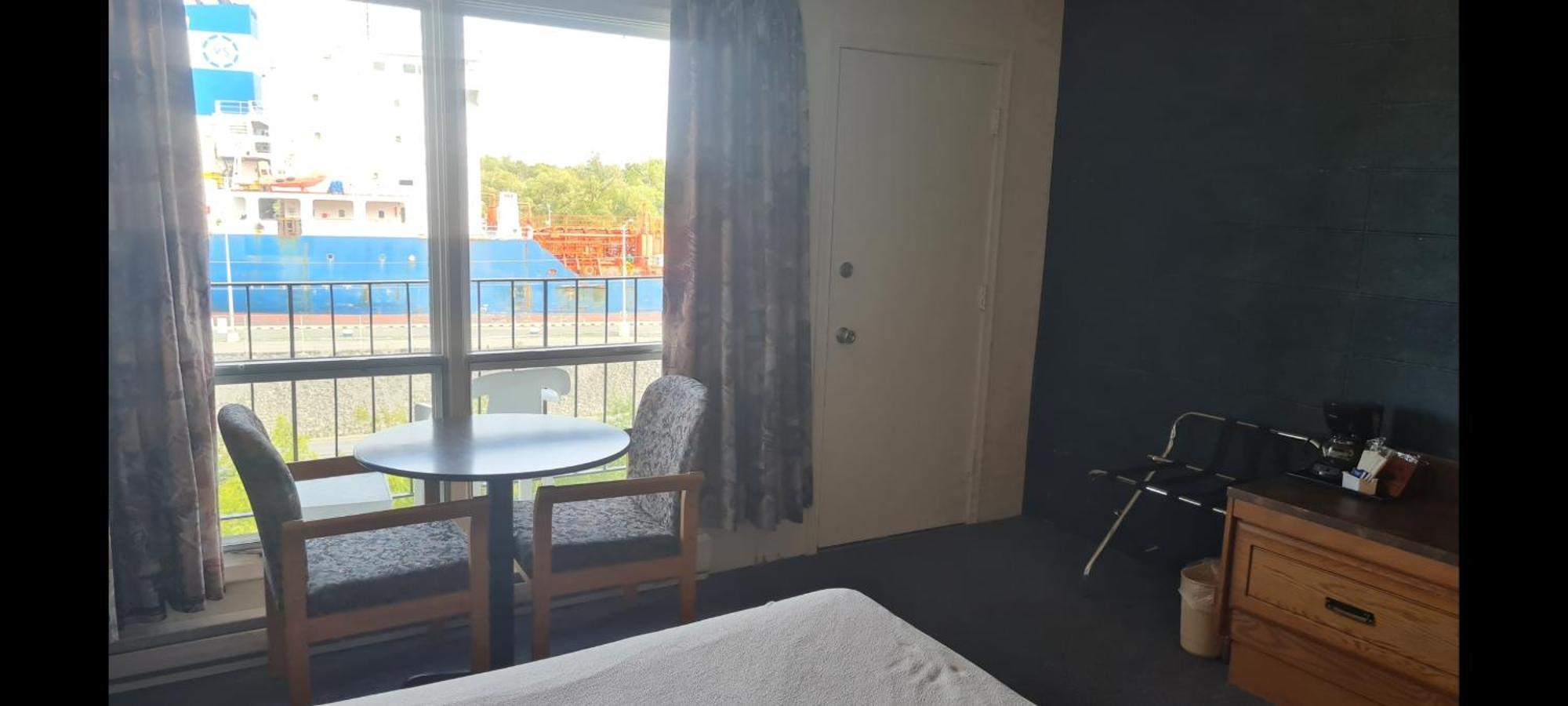 The Inn At Lock Seven Thorold Екстер'єр фото