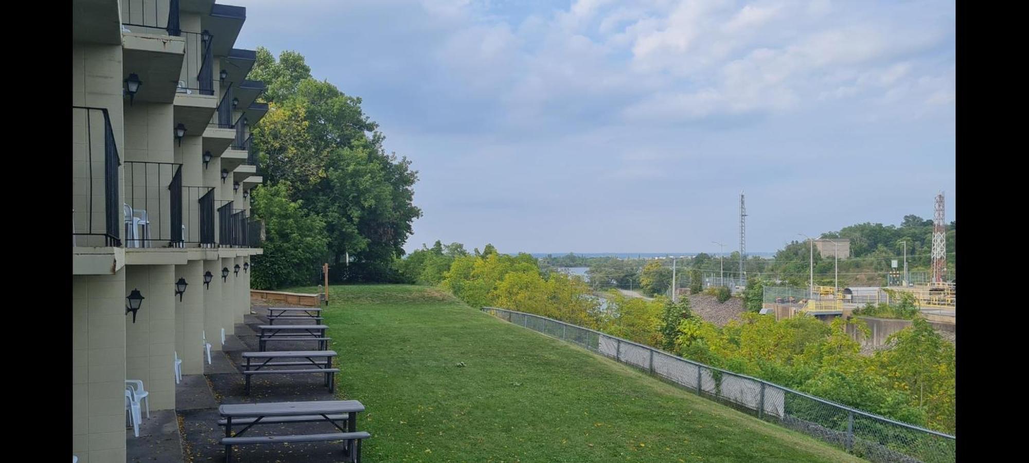 The Inn At Lock Seven Thorold Екстер'єр фото